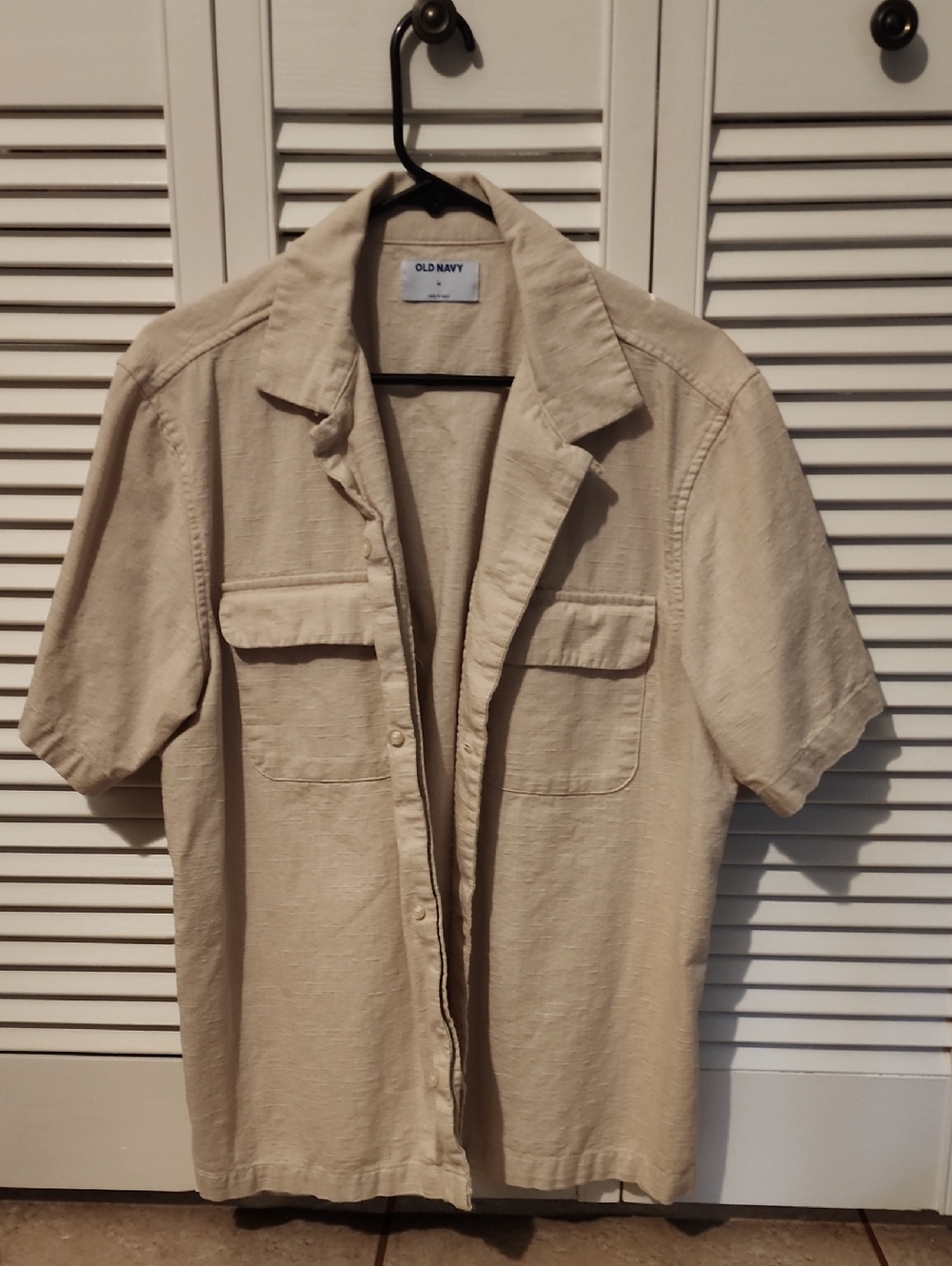 Old Navy Men's Short-Sleeve Beige Shirt Jacket